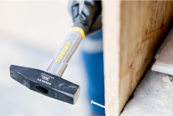 Image du produit Black & Decker marteau de monteur (486 g)