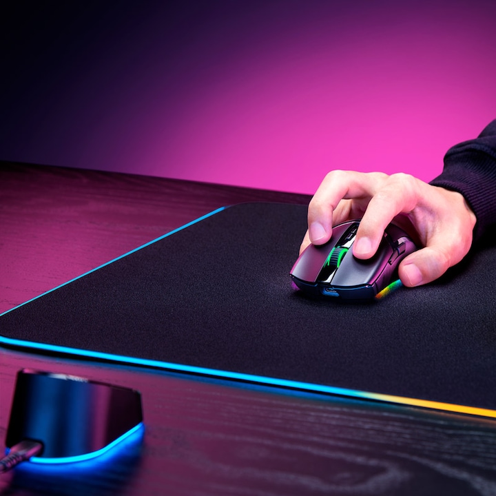 Actual product image Razer Cobra Pro (Wireless, Cable)