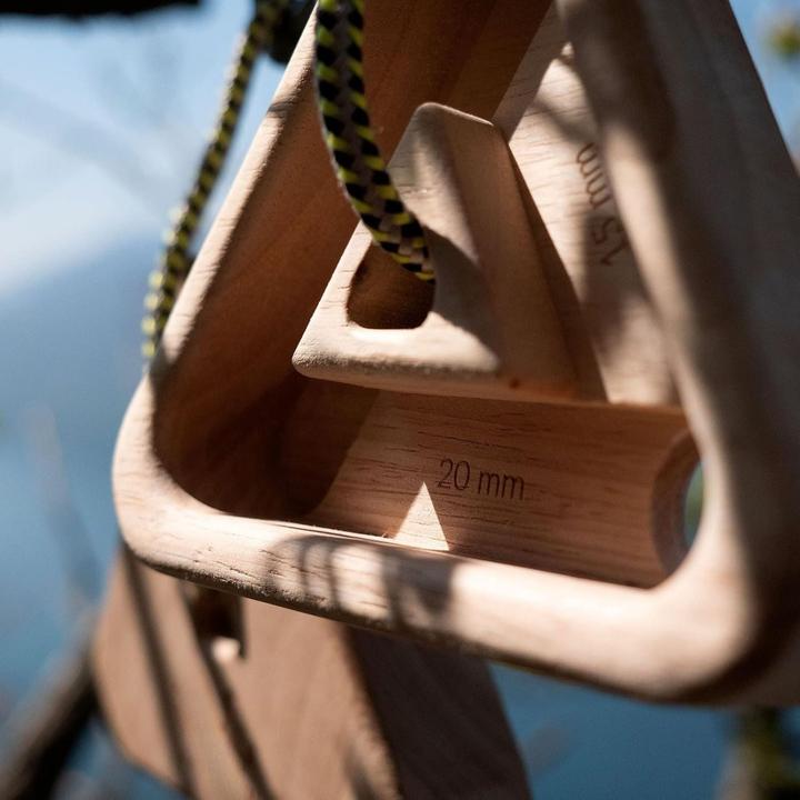 Actual product image Hermex 2er-Set Hangboard Dreieck Kletterzubehör Fingerboard Kletterbrett