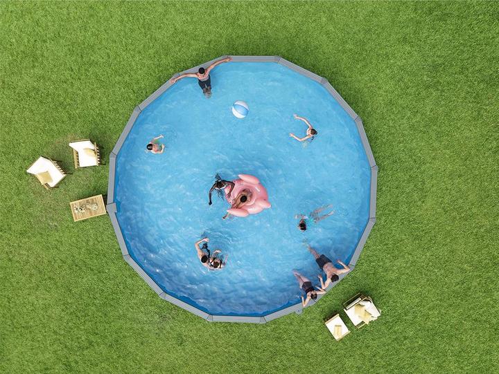 Image du produit Bestway Hydrium Kit piscine hors sol en acier 7,32 x 1,32 m (732 x 132 cm)