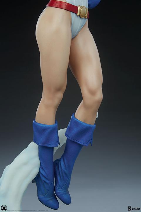 Actual product image Sideshow DC Comics "Power Girl" Premium Format Statue