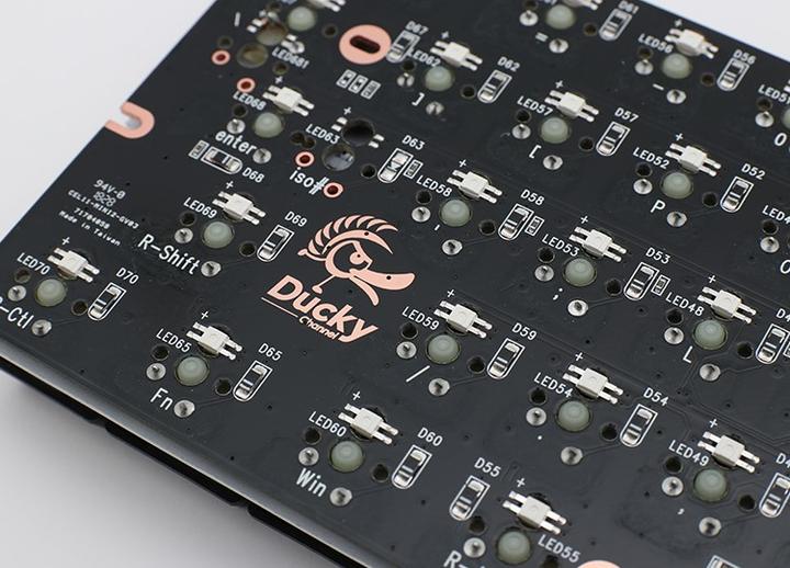 Produktbild Ducky Mecha (DE, Kabelgebunden)