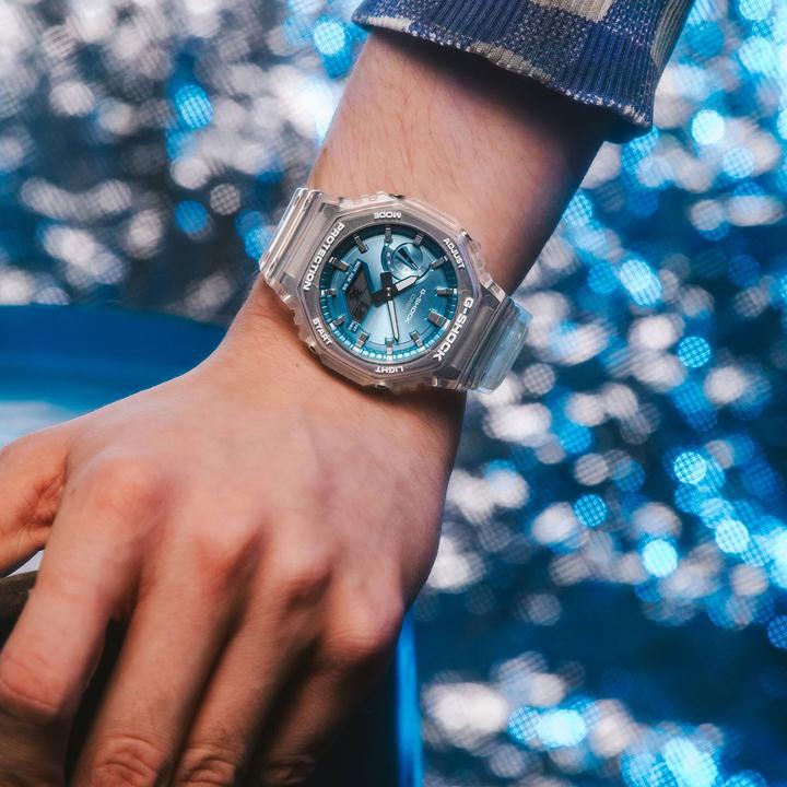 Produktbild Casio GA-2100BM-7A2ER (Analoguhr, Digitaluhr, 45.40 mm)