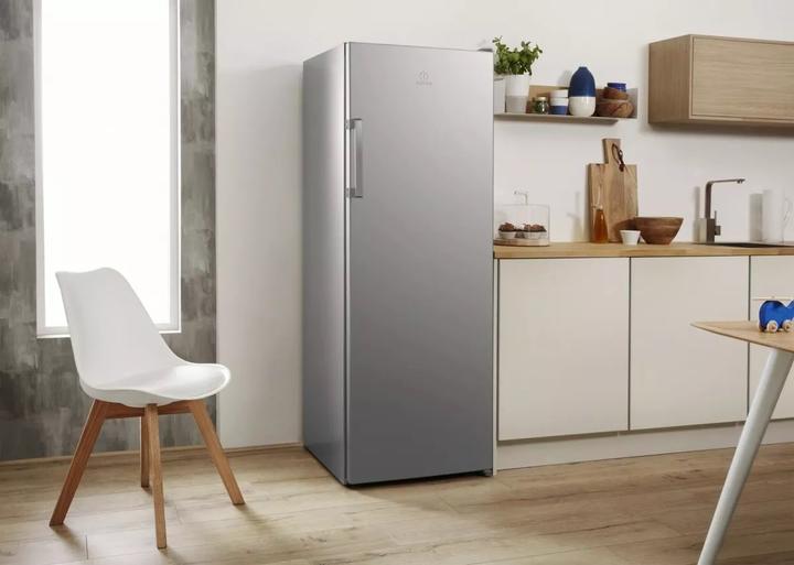 Produktbild Indesit Chłodziarka SI62SEU (323 l)