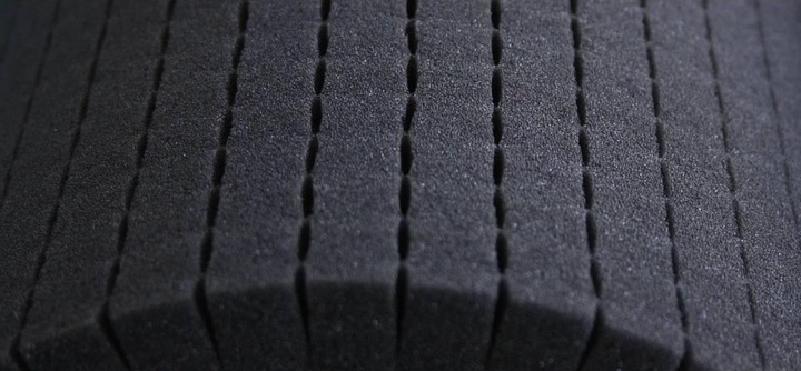 Produktbild Feldherr AOBU030 - 750 mm x 550 mm x 30 mm Rasterschaumstoff Würfelschaum - Rasterweite 15 mm (Schaumstoff)