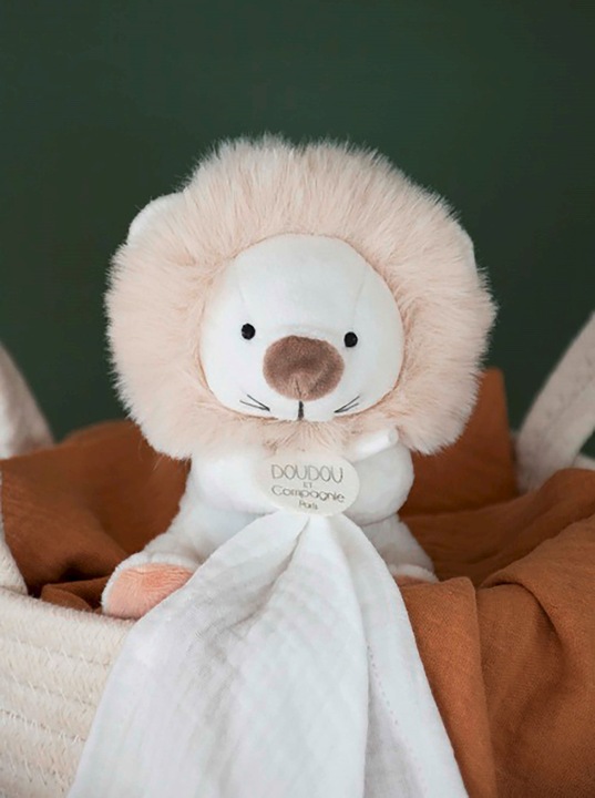 Actual product image Doudou et Compagnie Unicef Lion