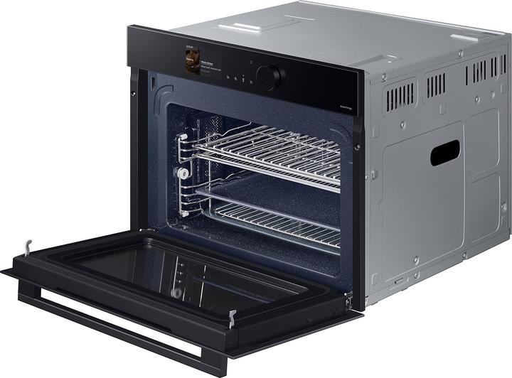 Actual product image Samsung NQ5B6753CAK