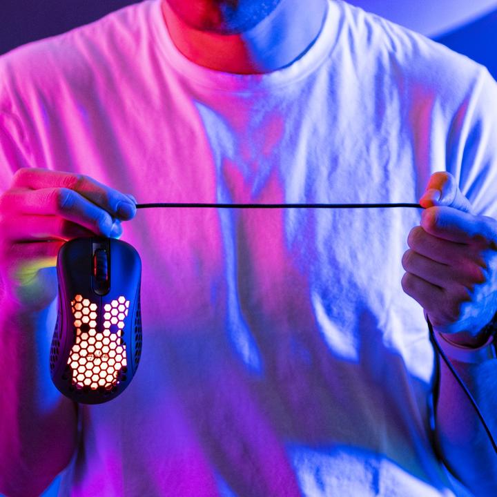 Actual product image Urage Reaper 400 (Cable)