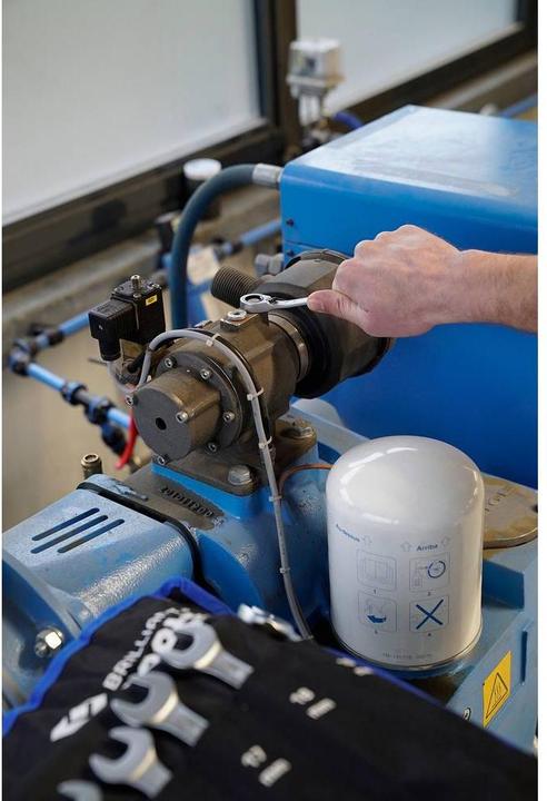 Actual product image Brilliant Tools BT013832 (32 mm)