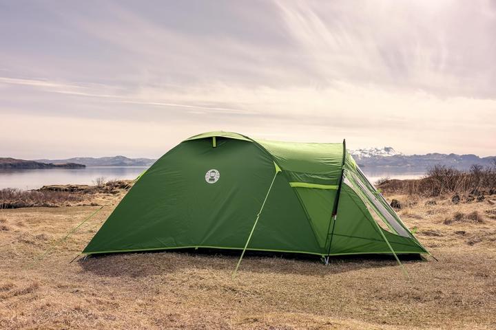 Image du produit Coleman Darwin 3 Plus Blackout (Tente igloo, 5.40 kg, 3 personnes)