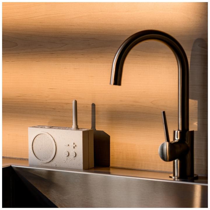Actual product image Lexon Tykho 3 (FM, Bluetooth)