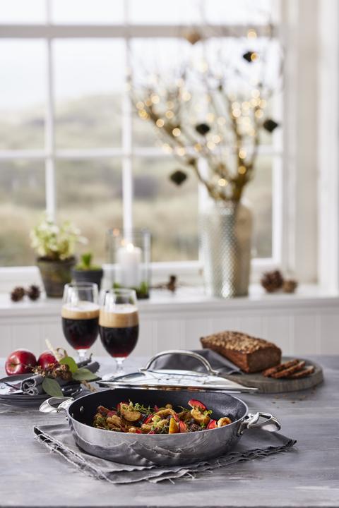 Actual product image Scanpan HaptIQ sauteerpan met glasdeksel 32 cm (Frying pan, Aluminium, Stainless steel, 32 x 10.50 cm)