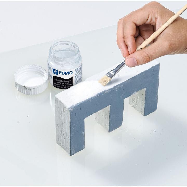 Actual product image Fimo Adhesive primer for metal leaf