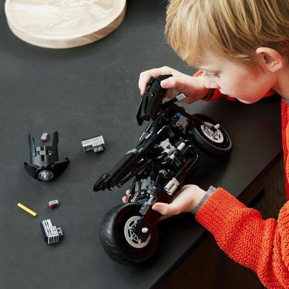 Immagine prodotto LEGO Technic 42155 - The Batman - Batcycle (42155, LEGO Technic)