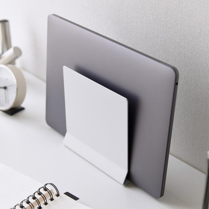 Produktbild Yamazaki Laptop-Ständer TOWER