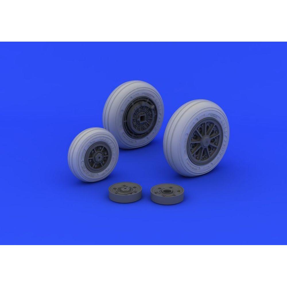 Eduard F-104 undercarriage wheels late for Ital