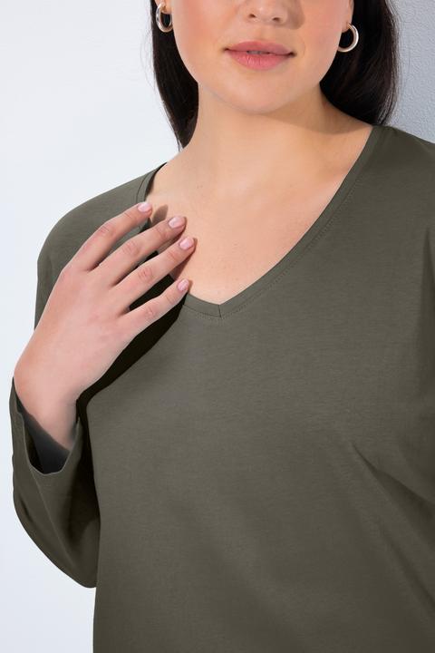 Image du produit Ulla Popken T-shirt coupe Relaxed Fit, décolleté en V et manches longues (58)
