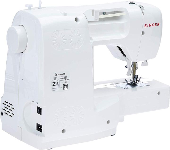 Produktbild Singer Starlet 6699