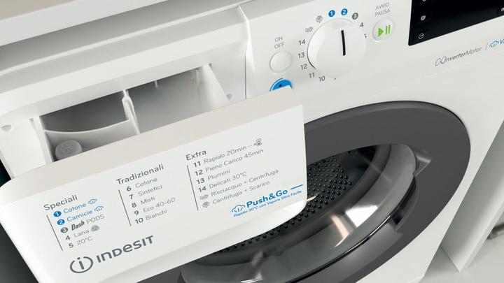 Produktbild Indesit () (8 kg, Links)