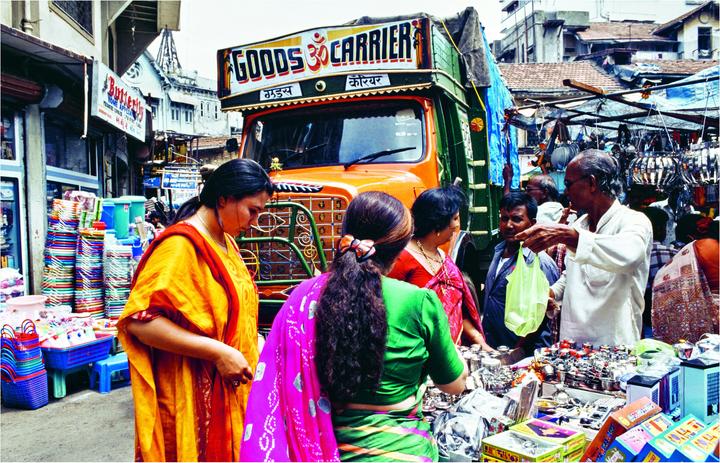 Immagine prodotto The Kinetic City and other Essays (Inglese, Ranjit Hoskote, Rahul Mehrotra, Kaiwan Mehta, Rajesh Vora, 2021)