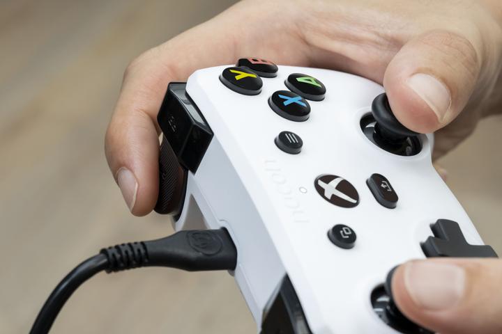 Produktbild Nacon Gaming EVOL-X Controller (PC, Xbox Series X, Xbox One S)