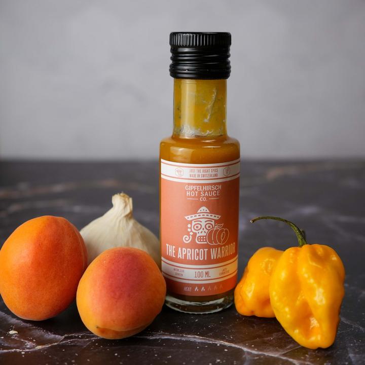 Actual product image Gipfelhirsch Apricot Warrior - The apricot garlic hot sauce (230 g)