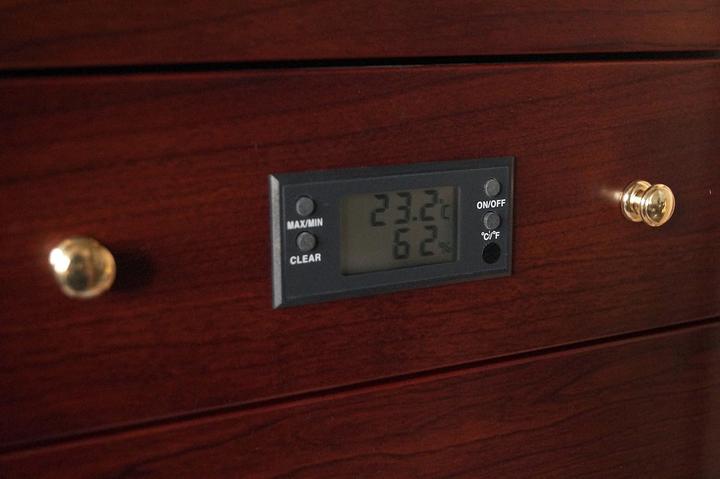 Actual product image Germanus Humidorschrank Viadrus für 400 Zigarren (400)