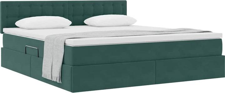 Vert foncé