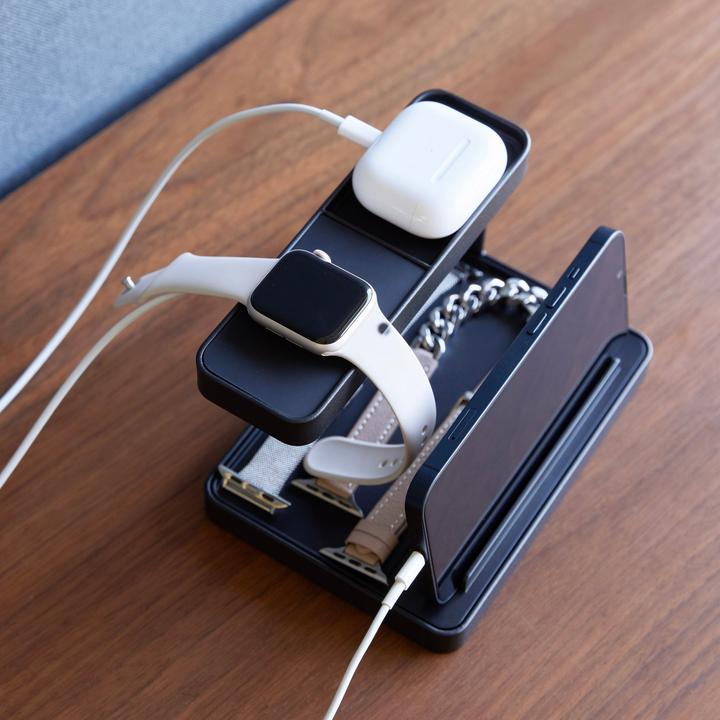 Actual product image Yamazaki Mobile & device charging stand TOWER