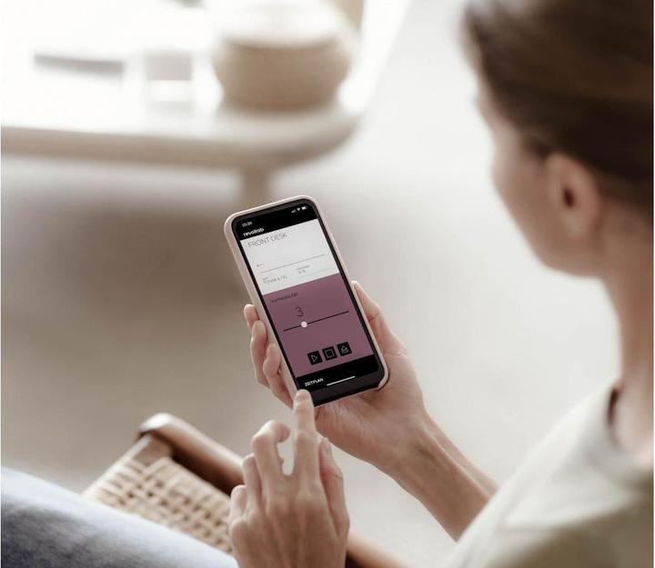 Produktbild Revoltab Smart Raumduft-Diffuser Starterpack 2 Weiss, Orchid Vanilla