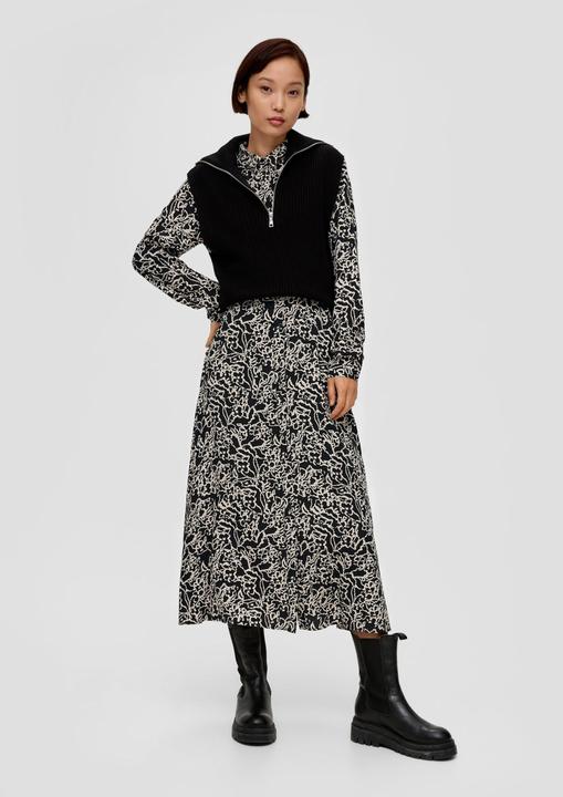 Image du produit s.Oliver Kleid Midikleid aus Viskose (32)