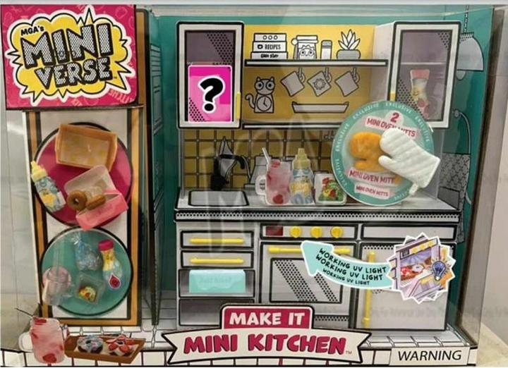Actual product image MGA s Miniverse - Make It Mini Kitchen