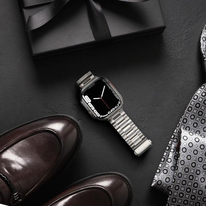 Actual product image Forcell Strap F-DESIGN FA10 stainless steel strap for APPLE Watch 38 / 40 / 41 mm silver (Stainless steel)