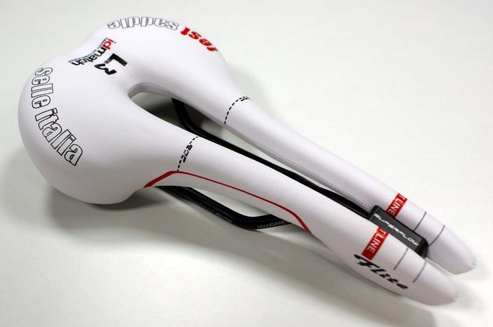 Selle Italia SLR 3D CARBON L3 saddle, carbon frame, weight 143 g