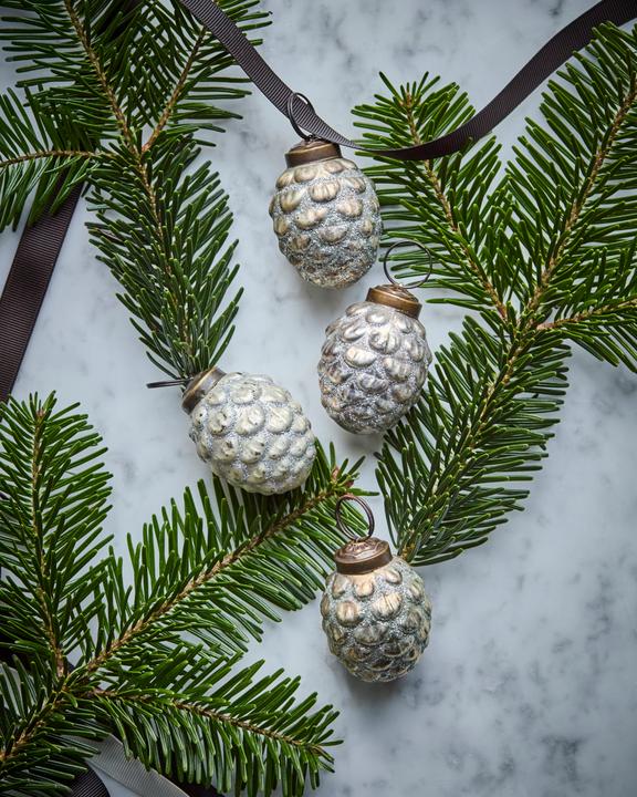 Actual product image House Doctor Christmas ornaments, HDCone, Antique silver (100 -part)