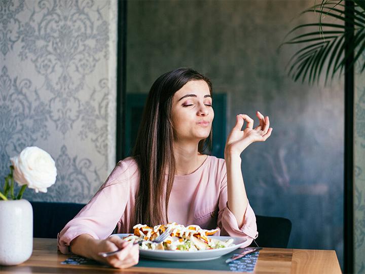 Actual product image Smartbox For you: Overnight stays, dinners, spas and other activities in Europe (5 Persons)