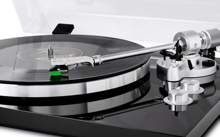 Actual product image Akai Professional Bt500 (Mid range, Manual)