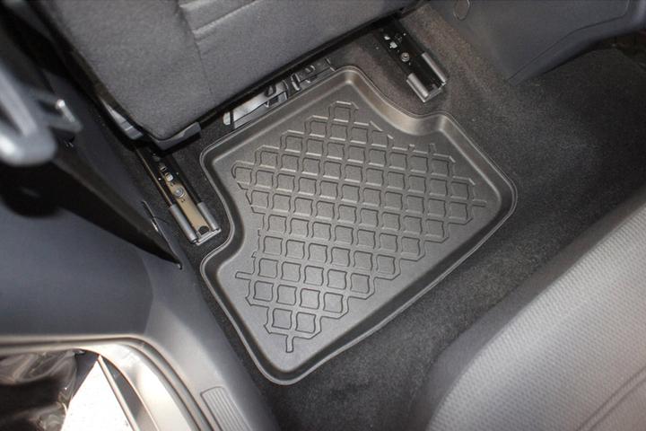 Image du produit Aristar Tapis de sol 3D tous temps pour Seat Ateca / Skoda Karoq de 2016 à aujourd'hui (1 jeu de 3 tapis de sol)