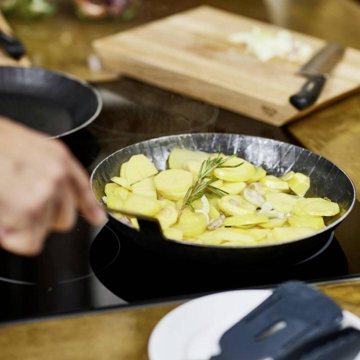 Actual product image Siena Home Frying pan (24 cm, Frying pan, Iron)