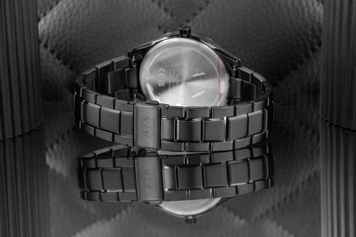 Actual product image Armani Exchange Dante (Analogue wristwatch, 42 mm)