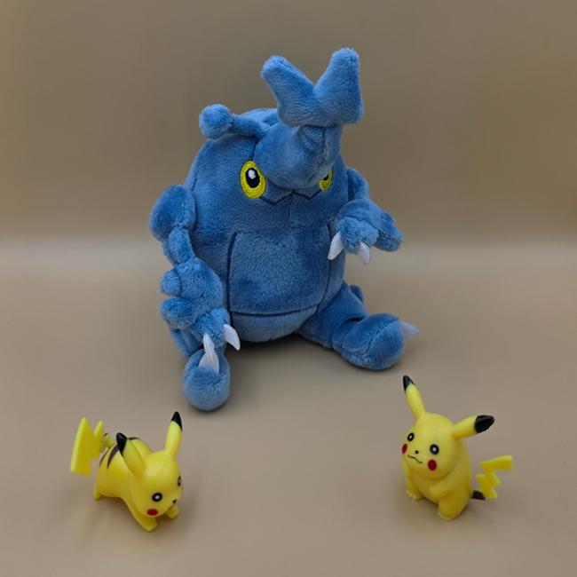Actual product image Pokémon Heracross Sitting Cuties Plush - 15 cm (15 cm)