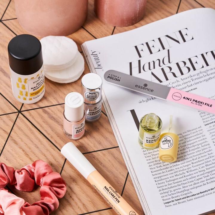 Produktbild essence Strong Hardener (Transparent, Farblack)