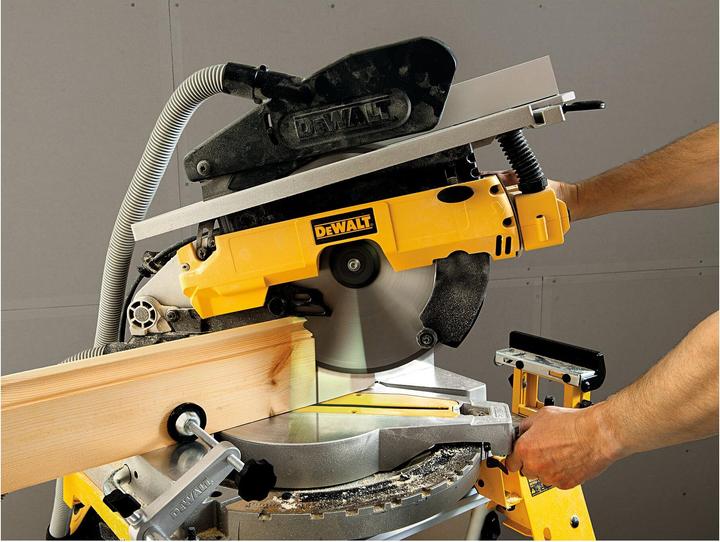 Actual product image DeWalt D27113