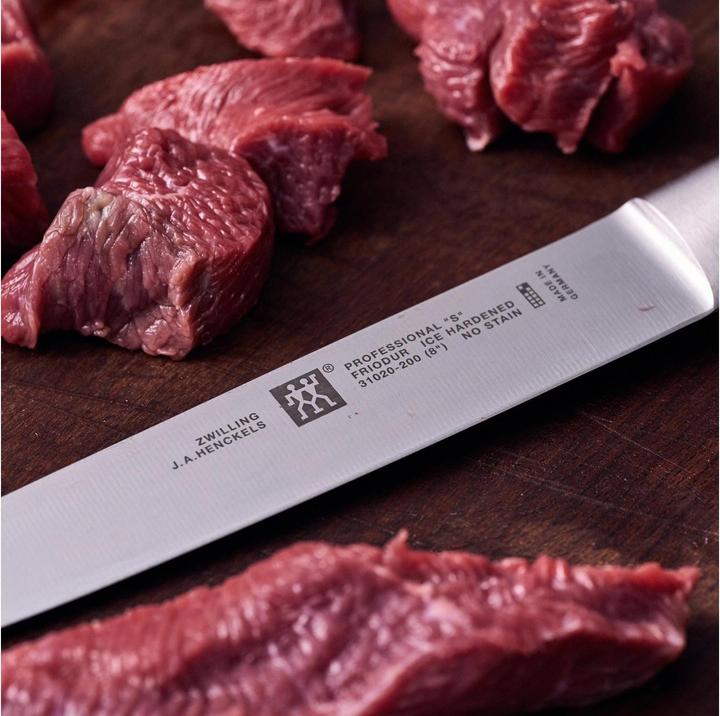 Actual product image Zwilling Professional S (20 cm)