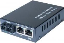 Générique MEDIA CONVERTER MULTIMODE 100FX SC 2 RJ45-2 KM