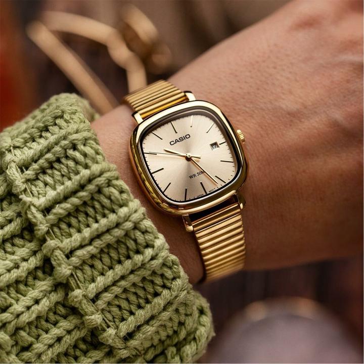 Actual product image Casio LTP-B166G-9AVEF (Analogue wristwatch, 30 mm)