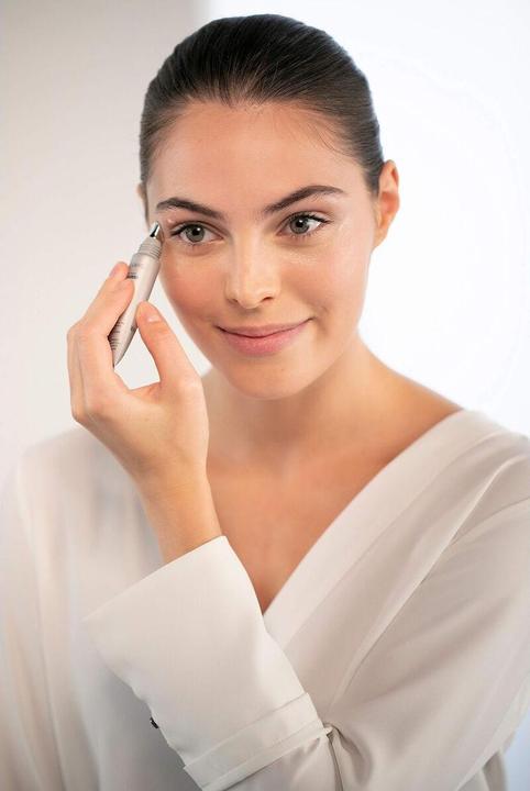 Actual product image Institut Esthederm Lift & Repair, Eye anti-wrinkle cream, 15 ml (Eye Care Cream, Day, 15 ml)