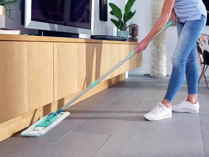 Produktbild Leifheit Bodenwischer Profi XL micro duo + SUPERDUSTER XL (kompakte Box) (1 Stk.)