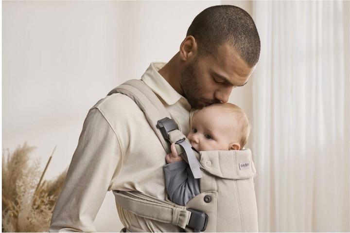 Actual product image BabyBjörn Tragesitz Harmony Woven