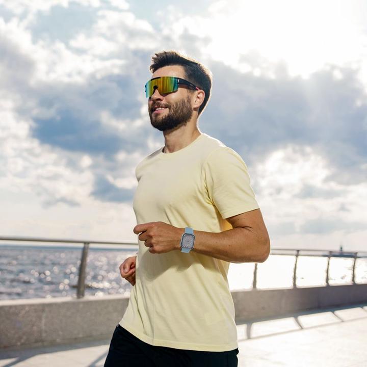 Produktbild Tech-Protect Silicone Strap for Apple Watch 4 / 5 / 6 / 7 / 8 / 9 / SE (38 / 40 / 41 mm) - Beige (Silikon, TPU)